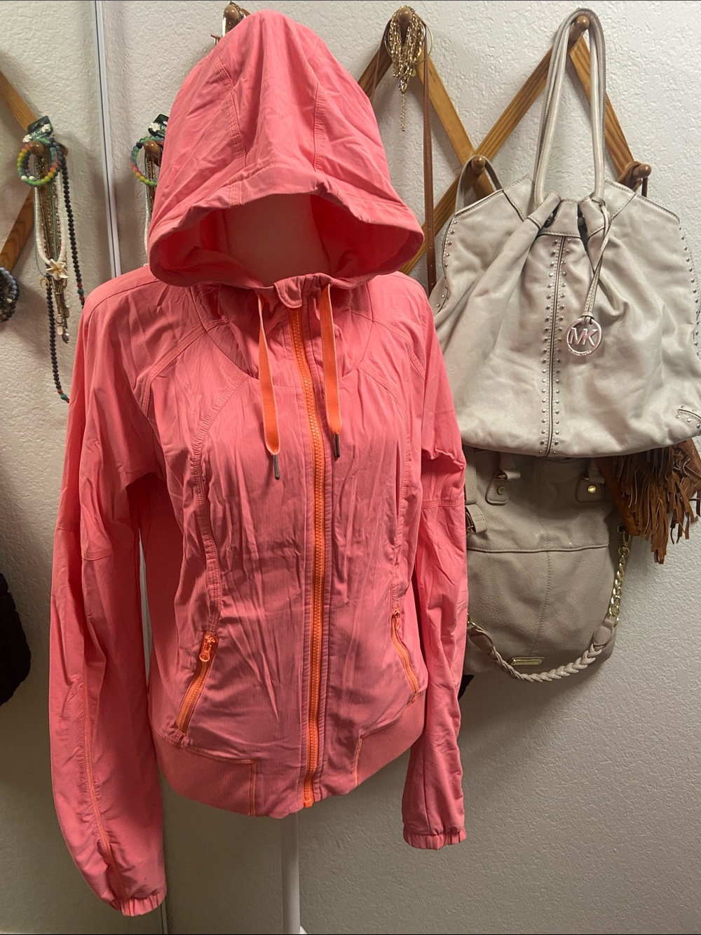 Lululemon Women’s Coral Hooded Lightweight Jacket size 8
